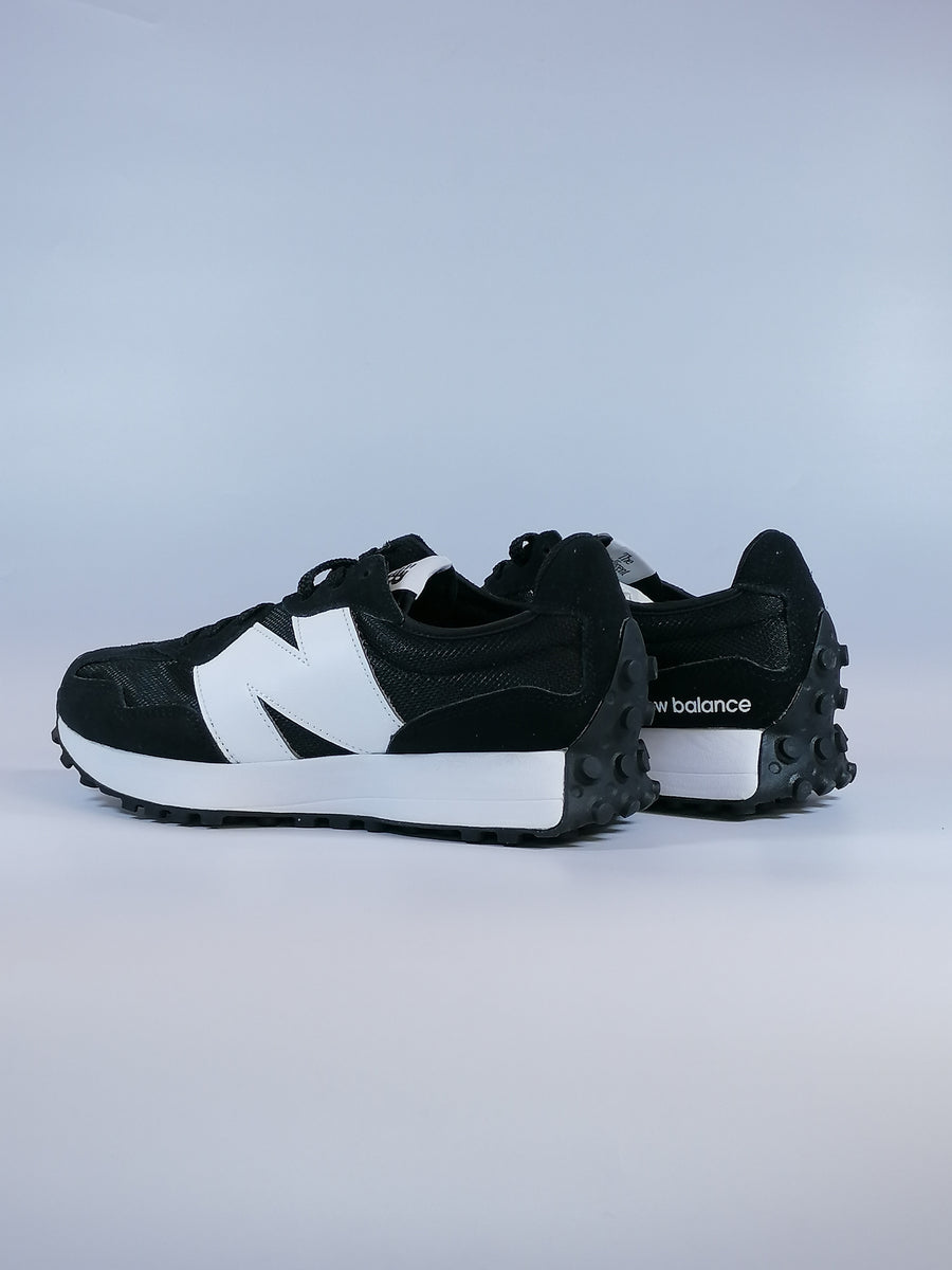 Nero Giardini derby elegante uomo in pelle con elastici in monta Nero Giardini derby elegante uomo in pelle con elastici in monta