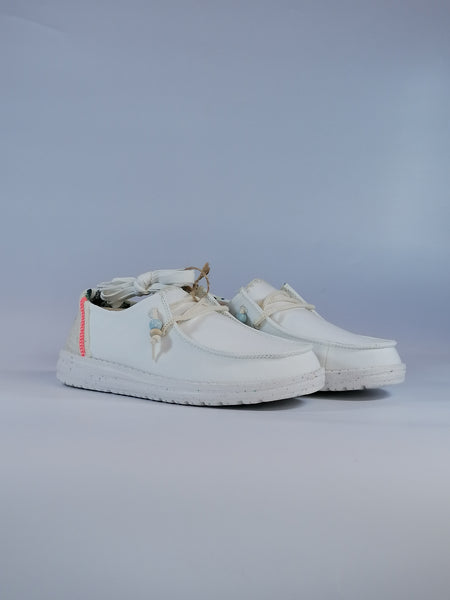 HEY DUDE - SCARPA LEGGERA IN TELA WENDY FRINGE BIANCA SALE