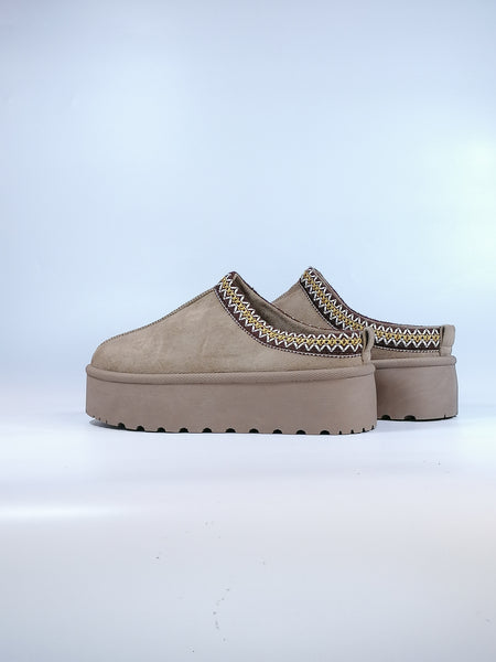 dalzoppo.it - CIABATTA SABOT TAUPE CON PELO INTERNO CON PLATFORM 4CM PER DONNA B24