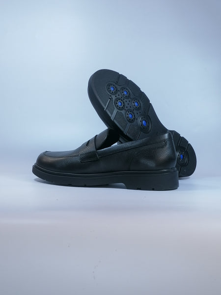 GEOX - MOCASSINO IN PELLE NERA MORBIDA COLLEGE CON SUOLA SPHERICA PER UOMO U36D1A