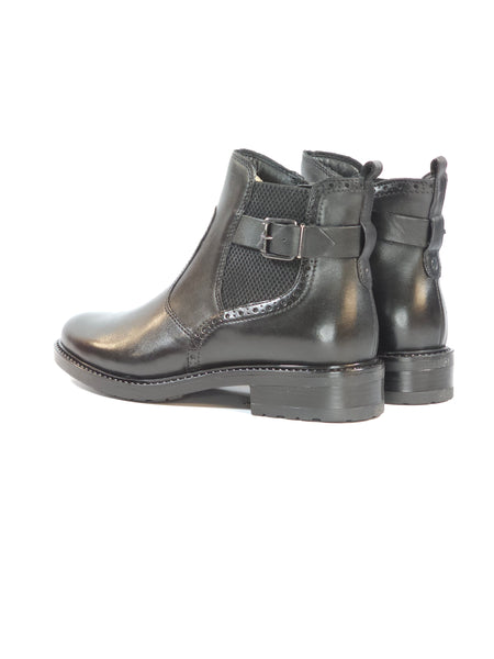 KAMMI - STIVALETTO IN PELLE NERA CON DETTAGLI FIBIETTA E CODA DI RONDIN CON TACCO 3 CM 3154