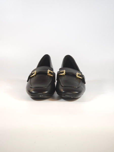V. - MOCASSINO IN PELLE NERA CON MORSETTO DORATO, CON TACCO DI 3 CM E SOTTOPIElDE IMBOTTITO MORBIDO YD05-12A