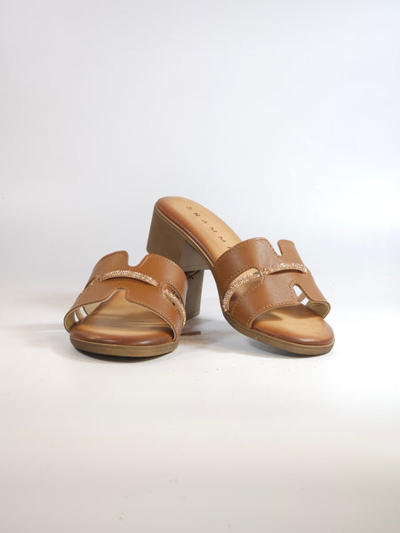 KAMMI - CIABATTA DONNA IN PELLE CUOIO E DETTAGLIO IN STRASS ROSATI E SOTTOPIEDE IMBOTTITO CON TACCO 5 CM 1167t