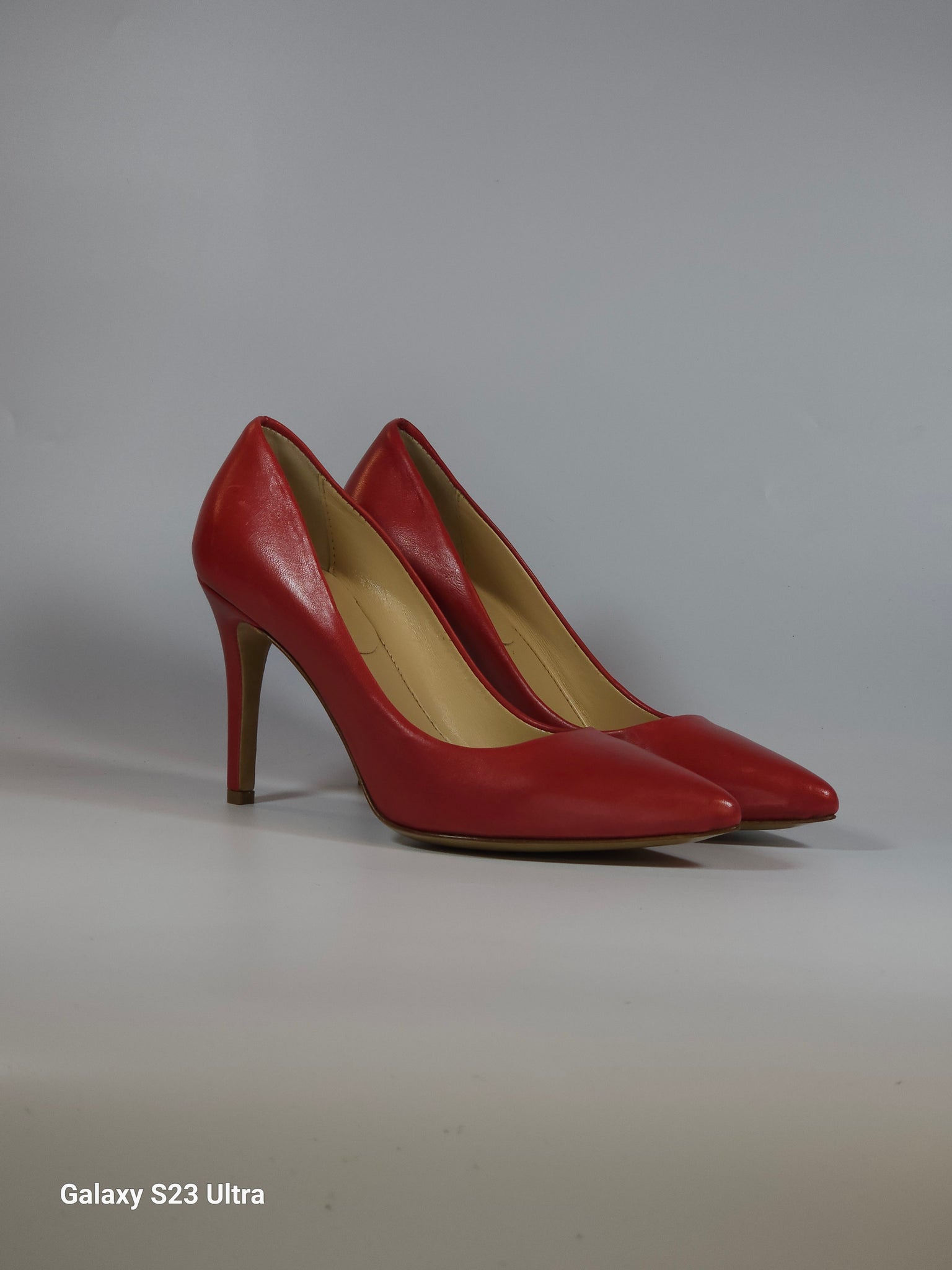 KAMMI - SCARPA DÉCOLLETÉ IN PELLE ROSSA CON TACCO 9 CM DE1002