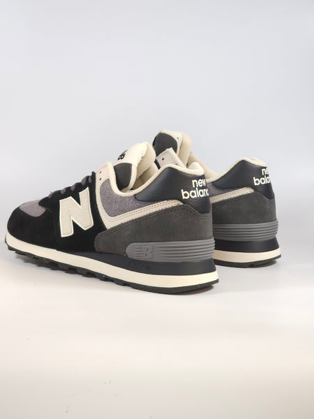 NEW BALANCE - SCARPA DA GINNASTICA 574 UOMO NERA E GRIGIA SCAMOSCIATA SBK