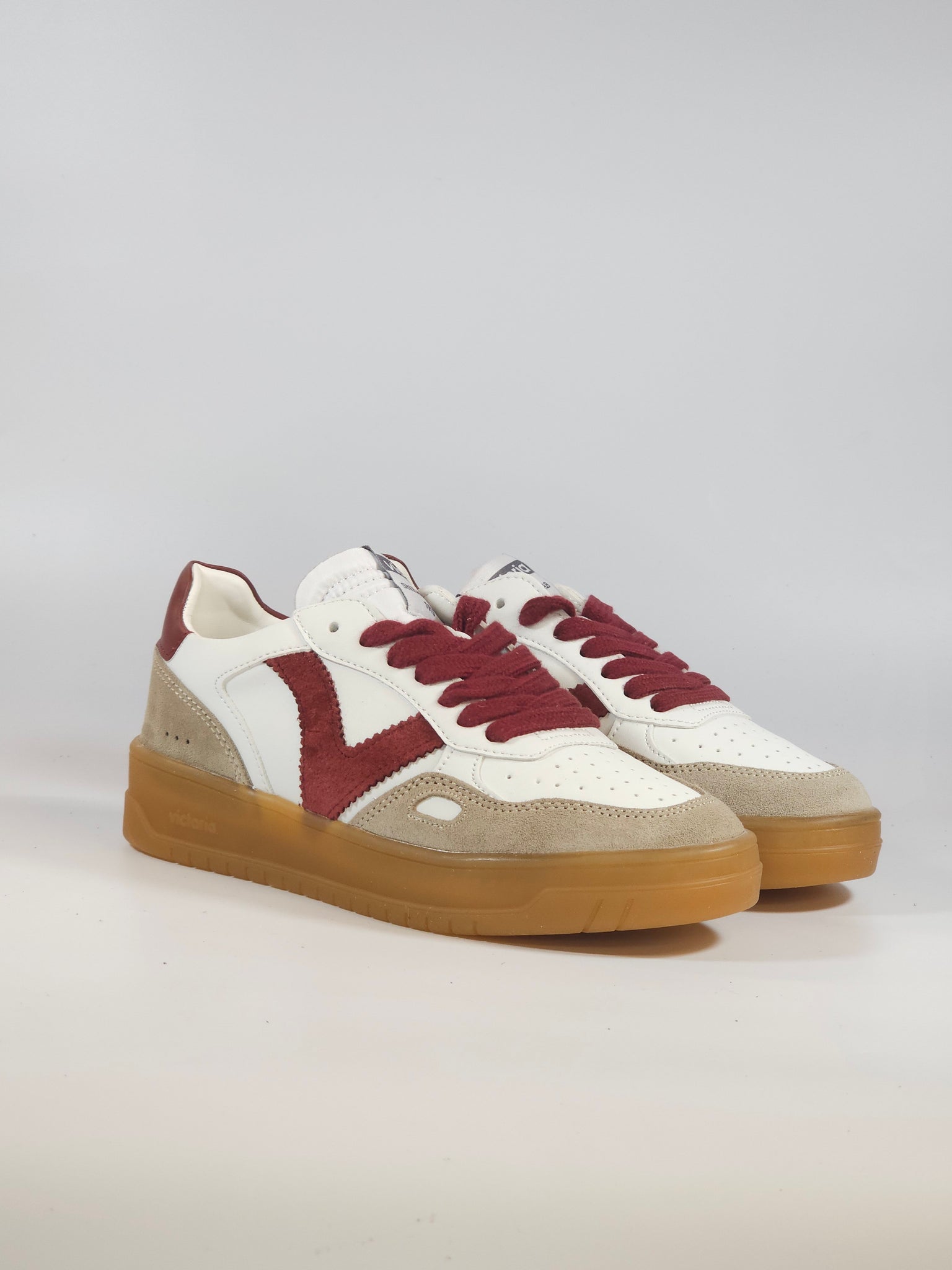 VICTORIA - SCARPA SNEAKERS IN PELLE BIANCA E BORDEAUX PER DONNA 257125