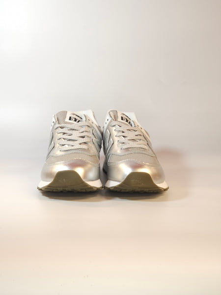 NEW BALANCE - SCARPA DA GINNASTICA 574 ARGENTATA PER DONNA 428