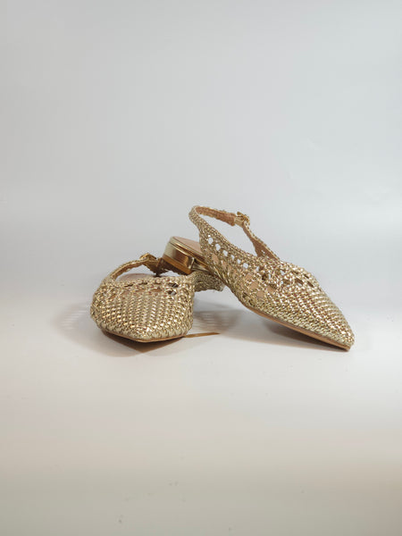 KAMMI - SCARPA SLINGBACK INTRECCIATA LAMINATA DORATA CON TACCO 2 CM 2053