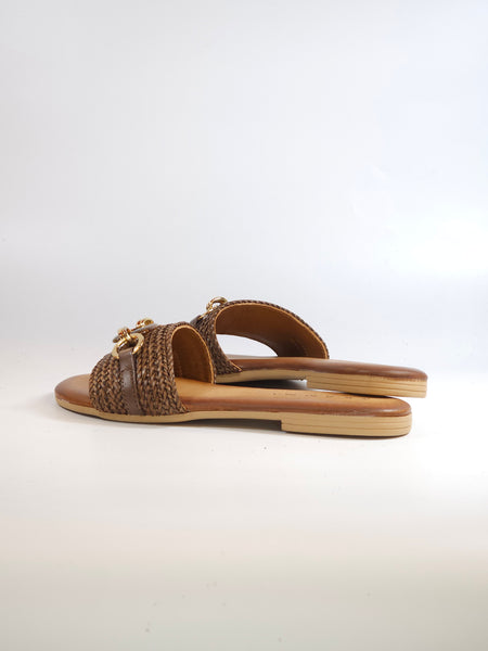 KAMMI - CIABATTA DONNA IN PELLE MARRONE CON DETTAGLIO DORATO E CON SOTTOPIEDE IMBOTTITO 1141