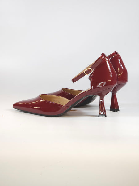 dalzoppo.it - SCARPA DÉCOLLETÉ CON CINTURINO IN VERNICE BORDEAUX CON TACCO 7 CM PER DONNA A9-09