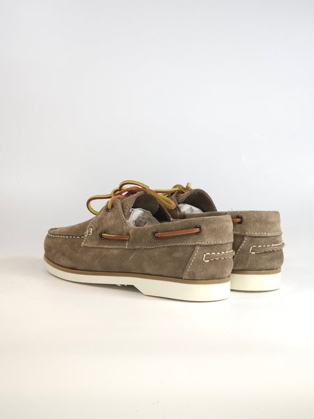 KAMMI - SCARPA ALLACCIATA TIPO BARCA IN PELLE SCAMOSCIATA TAUPE CON SUOLA BIANCA PER UOMO 010