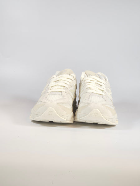 NEW BALANCE - SCARPA DA GINNASTICA 9060 UNISEX MODA BIANCA E BURRO ER