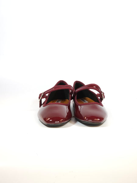 dalzoppo.it - BALLERINA IN VERNICE BORDEAUX CON CINTURINO 68QG