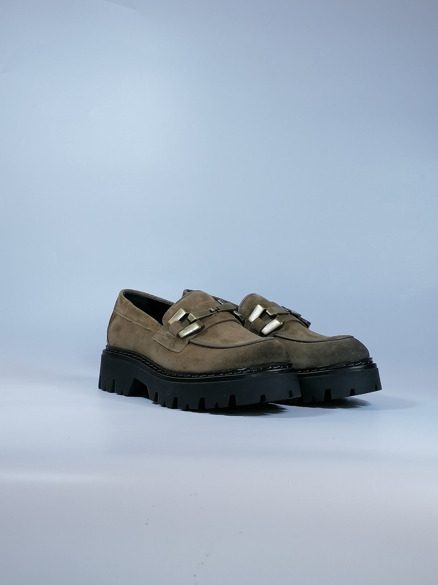 CAFE' NOIR - MOCASSINO IN PELLE SCAMOSCIATA NOCE CON MORSETTO E PLATFORM PER DONNA FM6011