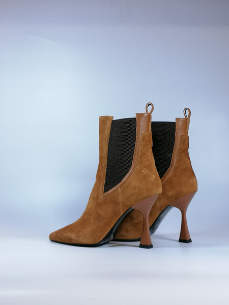 CAFE' NOIR - TRONCHETTO IN PELLE SCAMOSCIATA CUOIO CON TACCO 9 CM ED ELASTICI LATERALI PER DONNA NA5140