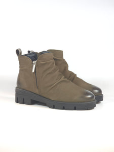 KAMMI - STIVALETTO IN PELLE MORBIDA SCAMOSCIATA MARRONE OLIVA CON ZIP INTERNA PER DONNA FLEX03K