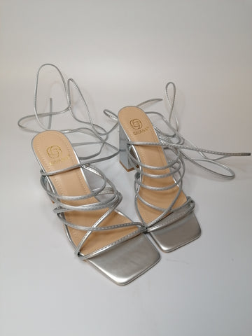dalzoppo.it - SANDALO DONNA ARGENTO CON LACCETTI E TACCO LARGO 9CM JRX2118